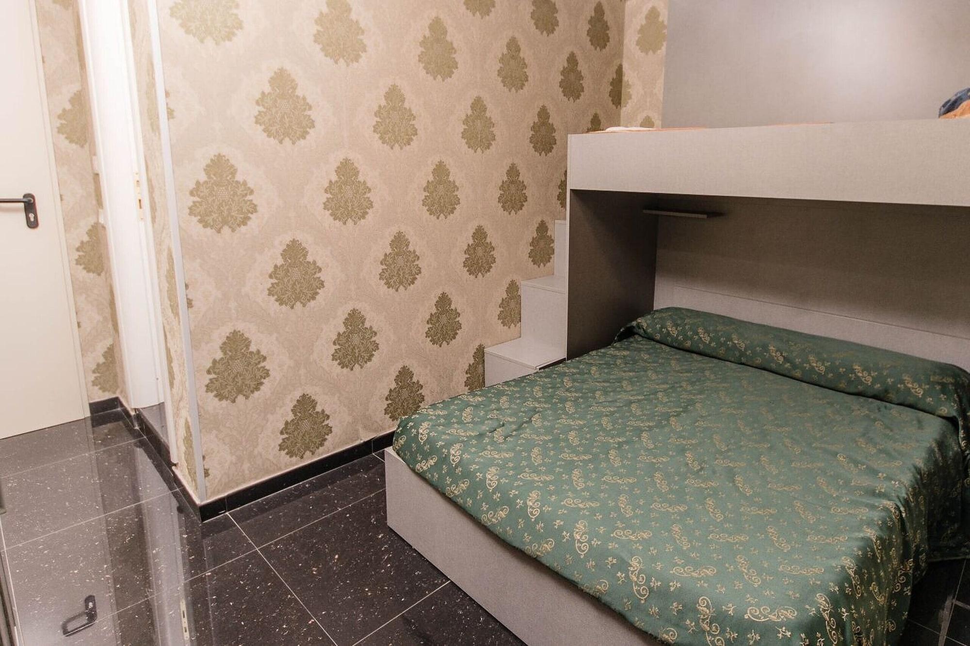Hostel Beautiful *